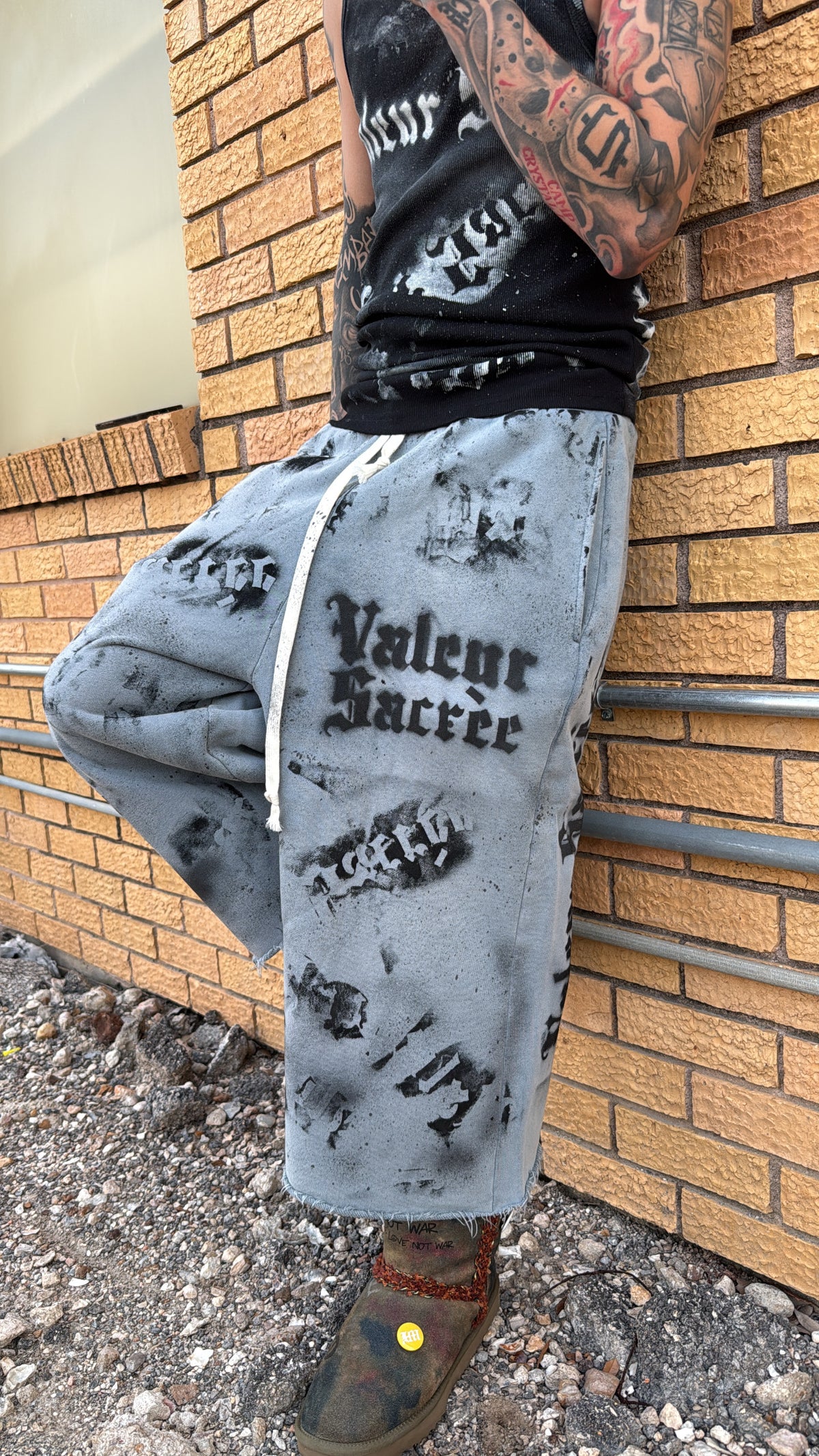 GLACIER 3/4 SWEATS